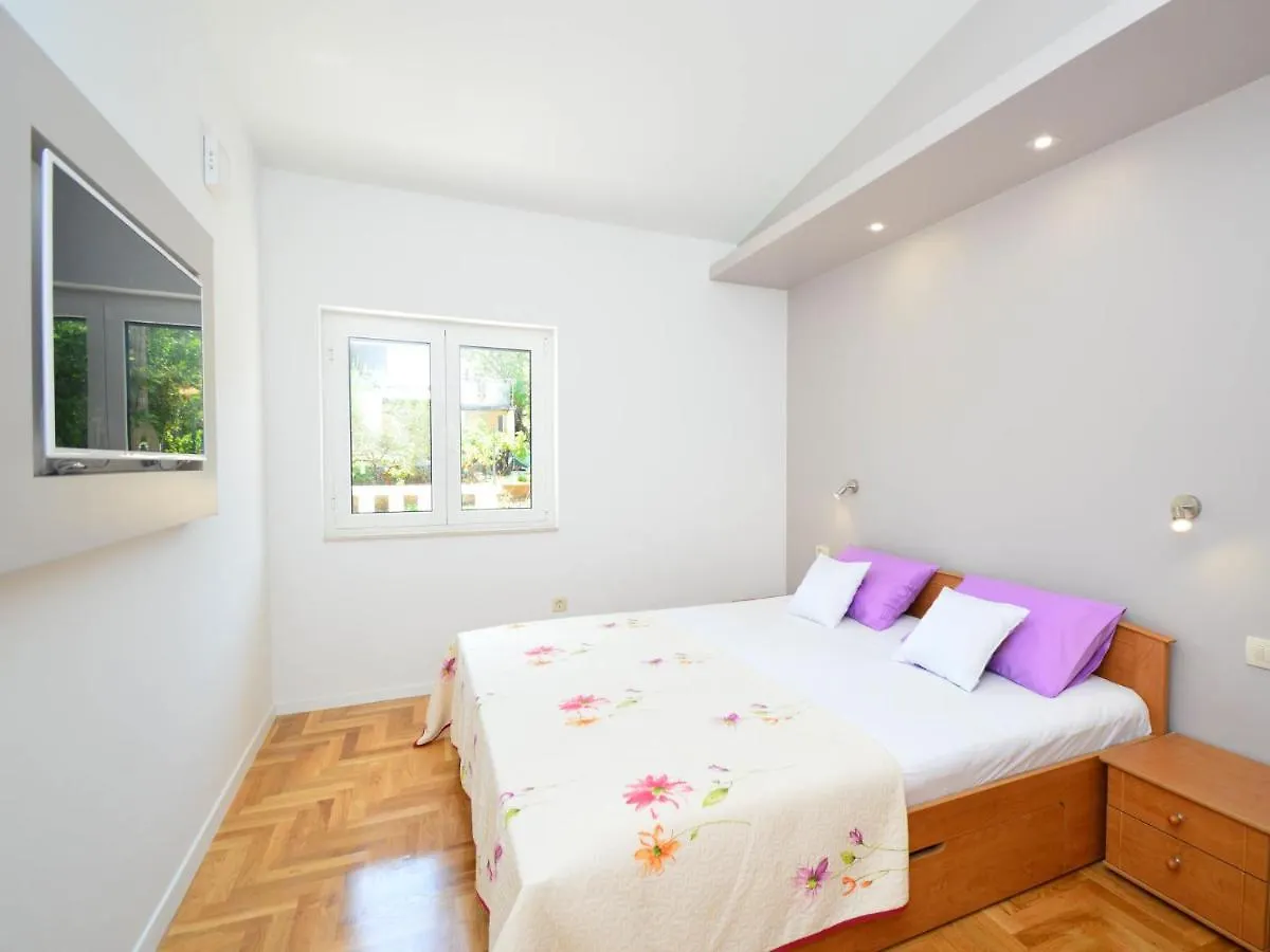 Apartment Mornar-1 By Interhome Trogir